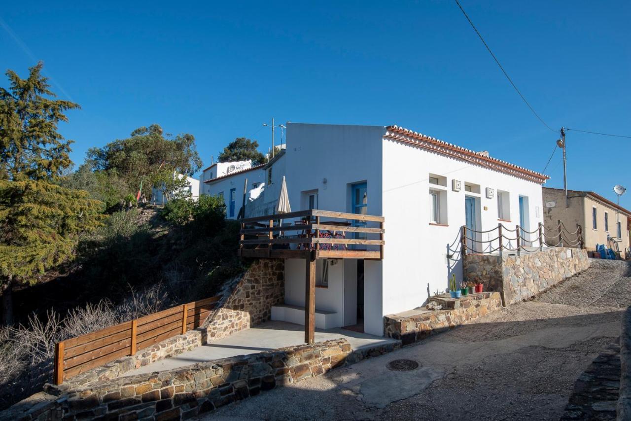 Valley House Aljezur Old Town Экстерьер фото